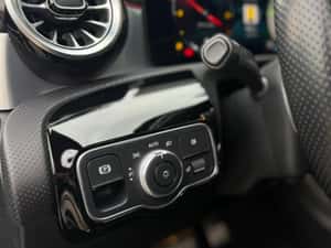 Mercedes-Benz CLA 200 Manuală 150 HP Diesel — miniatura 7