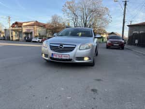 Opel insignia 2.0  Euro 5/2013Navi/volan incalzit / Carte service /NAP