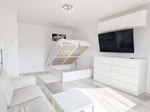 Nu depinzi de Radet ! Proprietar Studio 44mp, Nou, Mall Vitan, Parcare — miniatura 4