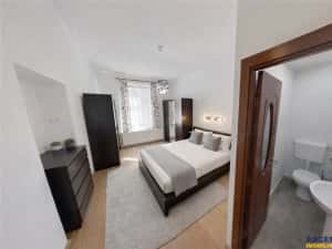 Rezidenta 4 camere,in farmec istoric, vedere Tampa,cu beci si pod,Centrul Istoric Brasov — miniatura 5