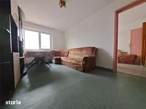 Apartament cu 3 camere de inchiriat, zona Milcov — miniatura 5
