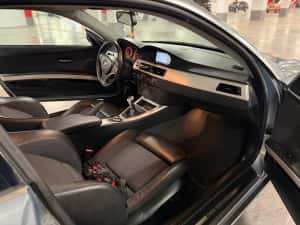 Bmw e92 330D 440cp — miniatura 7