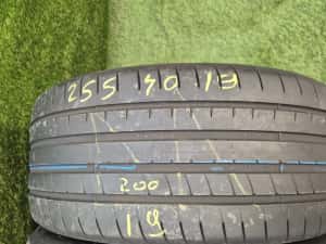 255 40 18 Goodyear 2019 — miniatura 2