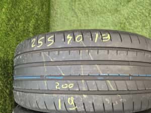 255 40 18 Goodyear 2019 — miniatura 10