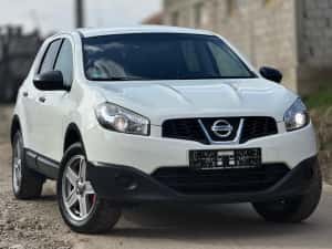 Nissan qashqai 2013 — miniatura 2