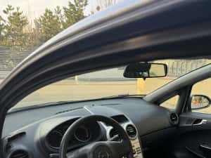 Opel corsa 1.2 benzina cutie automata cu doar 69.000 km reali — miniatura 5