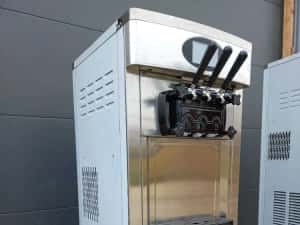 Masina de inghetata italiana Soft 2+1 Arome 220v 2450W NOUA — miniatura 2