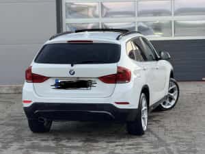 BMW X1 2.0D X-drive — miniatura 4