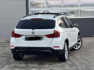 BMW X1 2.0D X-drive — miniatura 10