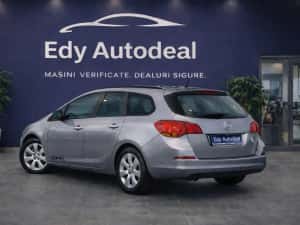 Opel Astra J  2014 1.6 CDTI 110 cai  euro 6 — miniatura 4