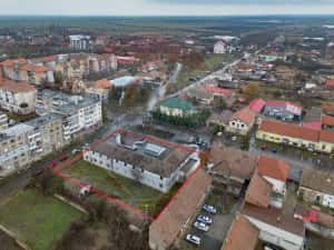 Clădirede închiriat, poziție ultracentrală – ideal clinică/HORECA — miniatura 2