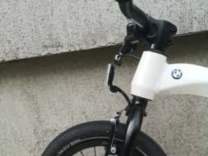 Bicicletă copii BMW Kidsbike 14 Zoll 2 in 1 alb perlat model 2021 — miniatura 3