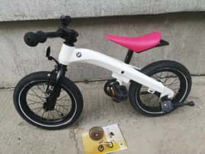Bicicletă copii BMW Kidsbike 14 Zoll 2 in 1 alb perlat model 2021 — miniatura 9