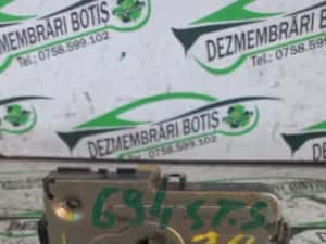 Broasca usa spate stanga Dacia Logan prima generatie