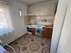 Inchiriere garsoniera zona 1 Decembrie 1918 — miniatura 2