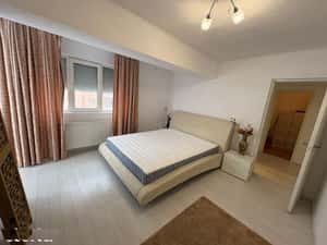 3 Camere - Metrou Nicolae Teclu - Theodor Pallady — miniatura 1