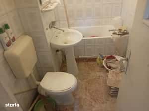 AP  2 cam Maratei aproape central 51mp parter decomandat — miniatura 6