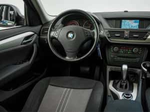 Bmw x1 automat 2011 — miniatura 5