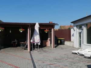 Cabana cu piscina interioara și jacuzzi cu hidromasaj — miniatura 7