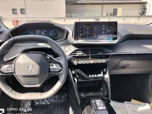 Peugeot E-208 Allure Electric 2023 — miniatura 7