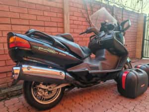 Burgman 650 executive ABS — miniatura 3