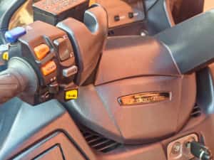 Burgman 650 executive ABS — miniatura 6