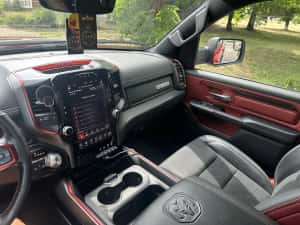 Dodge Ram Rebel 5.7 Hemi — miniatura 6
