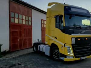 Volvo FH 460  2018 — miniatura 10