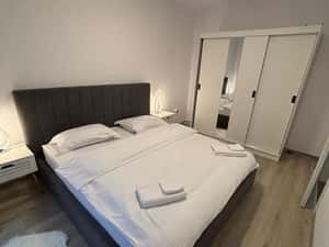 Apartament total decomandat 2 camere cu balcon deschis în Avangarden3 — miniatura 3