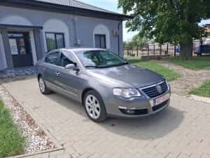 Vw passat highline  1.9 tdi 105 cp recent adus,numere roșii valabile — miniatura 1