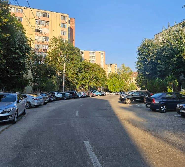 Grasoniera||Etaj Intermediar||Craiovei, Pitesti — fotografie 1 din 6