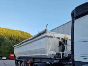 Ansamblu Mercedes Benz Arocs 2017 HAD Euro 6 + semiremorca Meierling ALU — miniatura 8