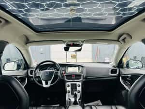 VOLVO V40 OCEAN RACE — miniatura 6