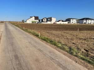 Teren Dancu cu deschidere la 2 drumuri + drum de 7 m privat — miniatura 10