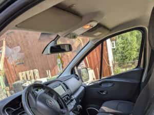 Opel Vivaro 6 Locuri Dublă Cabină 140CP BiTurbo Marfă  Înmatriculat RO — miniatura 8
