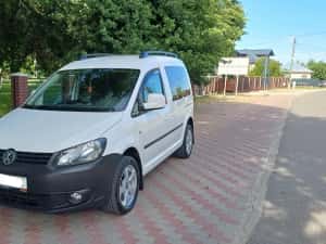 ‼️Volkswagen caddy 5 locuri 1.6 TDI 2015 euro 5/ ușă culisantă stânga/ dreapta‼️ — miniatura 1