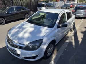 Opel Astra H   2012 ,1.6 /115 cp + gpl — miniatura 4