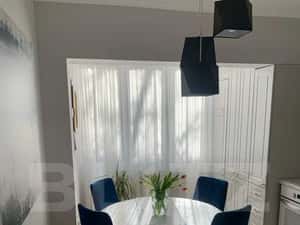 Apartament modern cu 3 camere, etaj intermediar, Obcini — miniatura 5