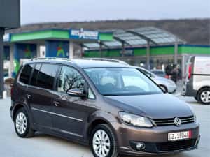 Volkswagen Touran Highline Euro 5 — miniatura 3