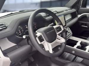 Land Rover Defender SUV second-hand de vânzare — miniatura 7