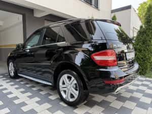 Mercedes ML300 CDi/204 Cp | Model:FaceLiFT | Fab:2010 | 4 MATiC-4x4 | Cutie:AUTOMATA | PieLe | XeNoN | EURO5 — miniatura 3