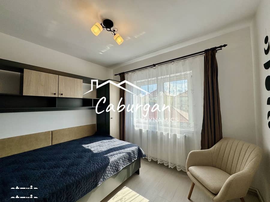 Apartament cu 3 camere, 56mp utili + balcon, etaj 3/4, Vasile Aaron — fotografie 1 din 6