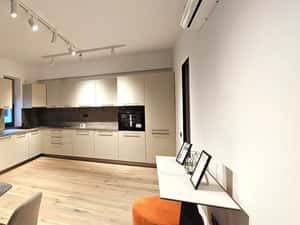 Apt. LUX. 3 camere Aviatiei, prima inchiriere, bloc boutique Nou — miniatura 2