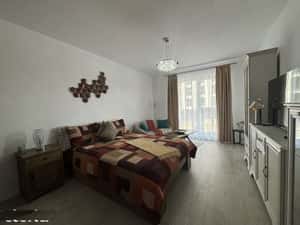 Garosniera - Coresi Avantgarden / Kasper