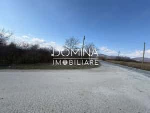 Vânzare teren cu dublă deschidere, situat în comuna Lelești, sat Lelești — miniatura 5