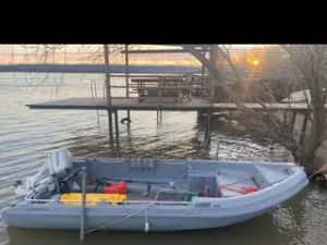 Vand barca 4,5m imposibil de SCUFUNDAT — miniatura 8