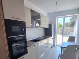 Apartament, 55 m², 