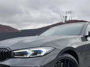 BMW 330e 2024 Xdrive 4X4 Plug-in Hibrid 292 Cp Laser LED keyless 360 — miniatura 2