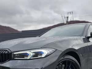 BMW 330e 2024 Xdrive 4X4 Plug-in Hibrid 292 Cp Laser LED keyless 360 — miniatura 10