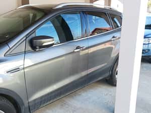Vand Ford Kuga Mk3 2013 Diesel 2000 cmc Neavariata — miniatura 2